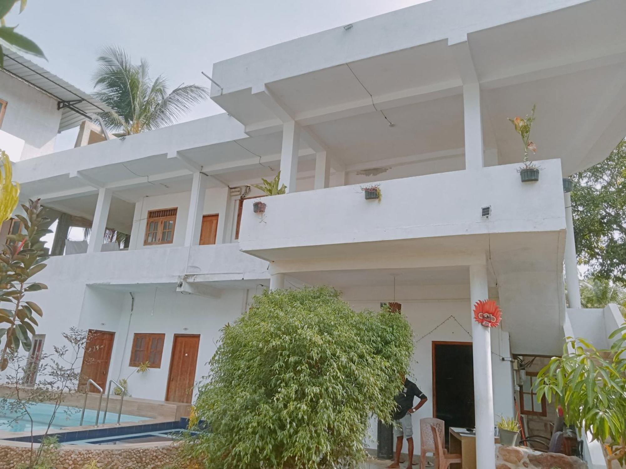 Wild Eagle Safari Resort Uda Walawe Extérieur photo