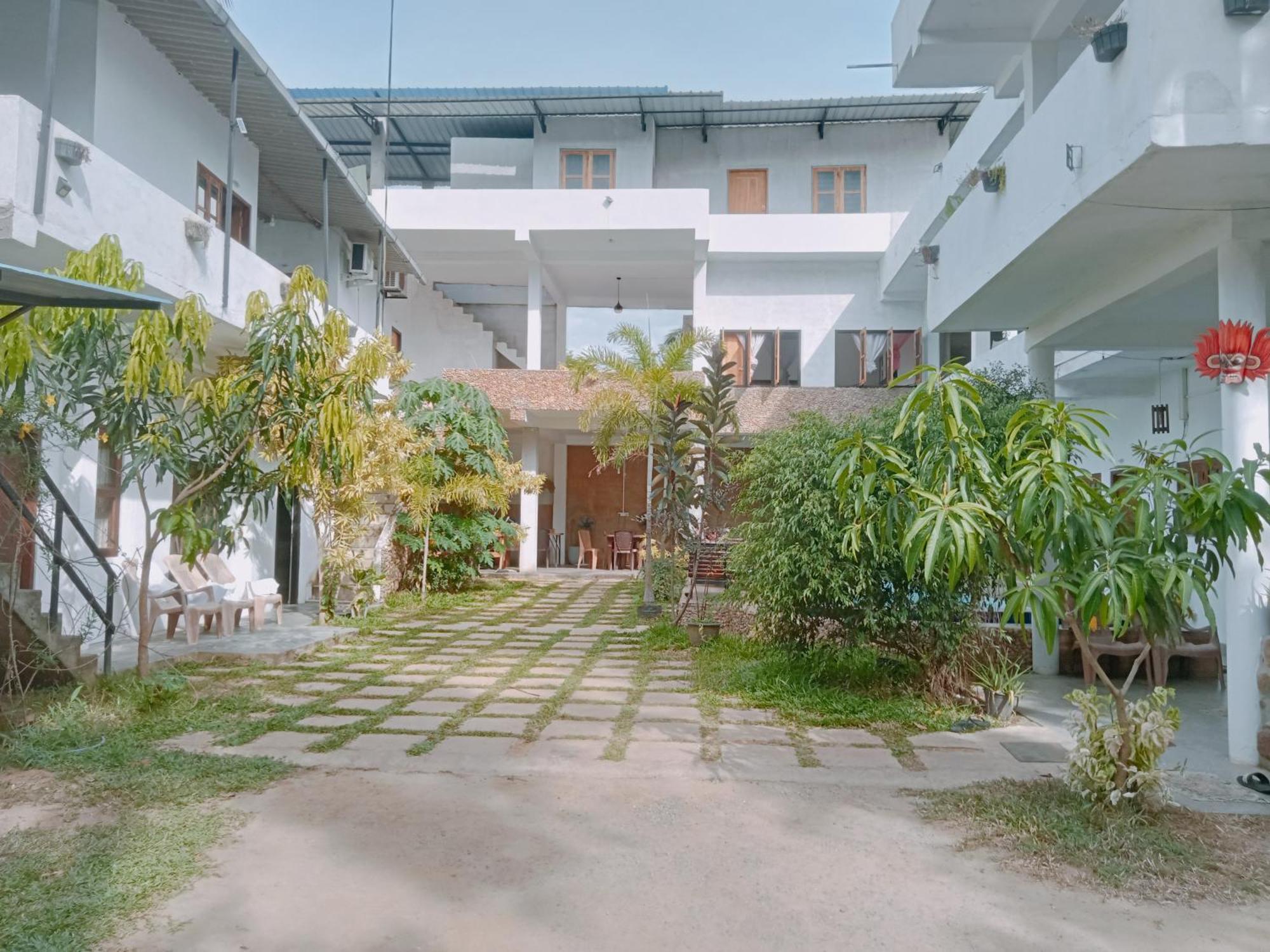 Wild Eagle Safari Resort Uda Walawe Extérieur photo