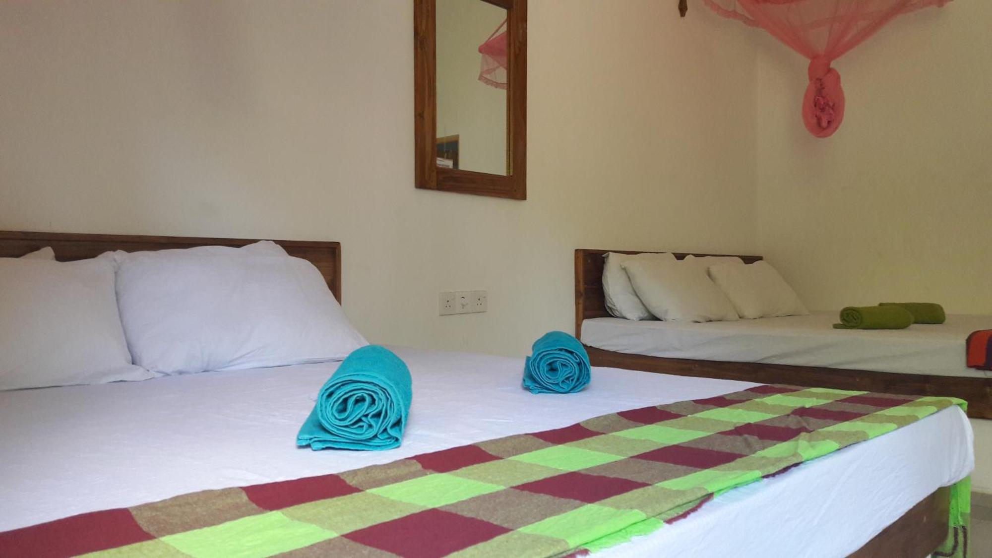 Wild Eagle Safari Resort Uda Walawe Extérieur photo